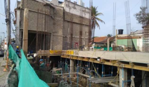 Se trata de una edificación ubicada en la Avenida El Pedregal en el Barrio Getsemaní.