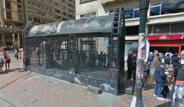 Entrada a los sótanos del centro de Bogotá Entrada a los sótanos del centro de Bogotá