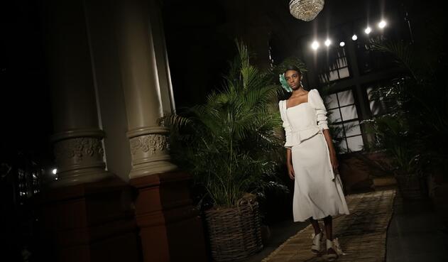 Desfile de Johanna Ortiz en Colombiamoda 2019