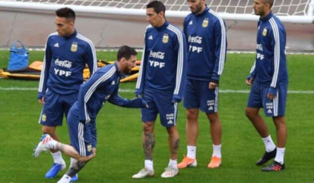 Lionel Messi entrenando con la selección Argentina. Lionel Messi entrenando con la selección Argentina.