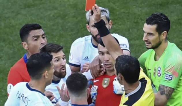 Messi el día de su expulsión ante Chile. Messi el día de su expulsión ante Chile.
