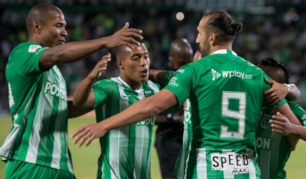 Atlético Nacional, jugadores celebrando un gol