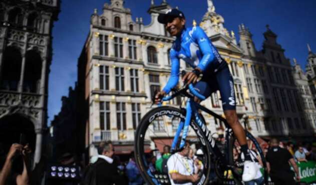 Nairo Quintana, ciclista colombiano. Nairo Quintana, ciclista colombiano.