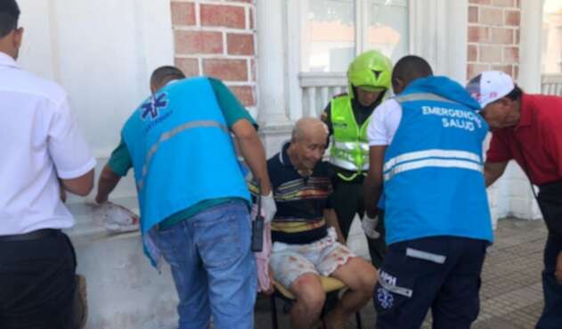 El accidente se registró en cercanías del teatro Adolfo Mejía.