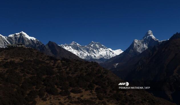 Se busca hacer un frente común frente al exceso de desechos que dejan los alpinistas