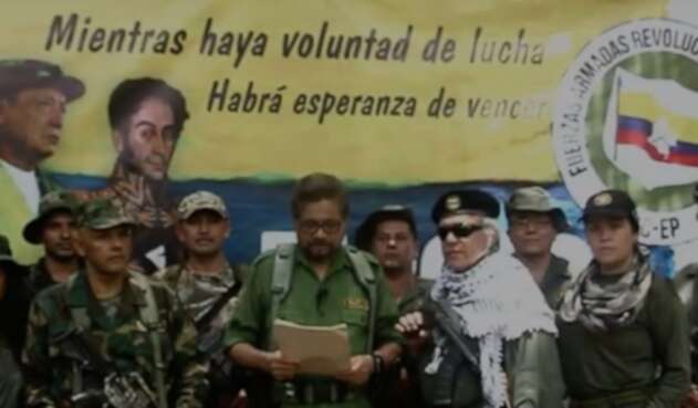 Así anunciaron Iván Márquez y Jesús Santrich la conformación de una nueva guerrilla.