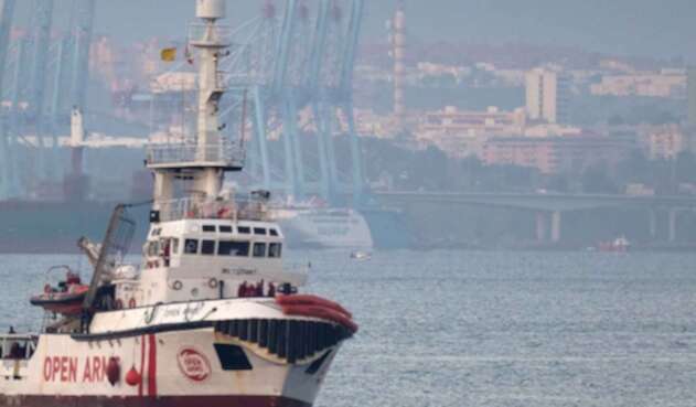 El buque humanitario "Open Arms" puede entrar en aguas territoriales de Italia El buque humanitario "Open Arms" puede entrar en aguas territoriales de Italia