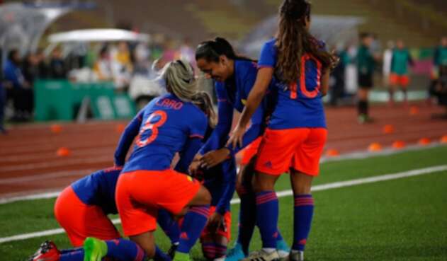 La Selección Colombia femenina en Panamericanos gana el oro. La Selección Colombia femenina en Panamericanos gana el oro.