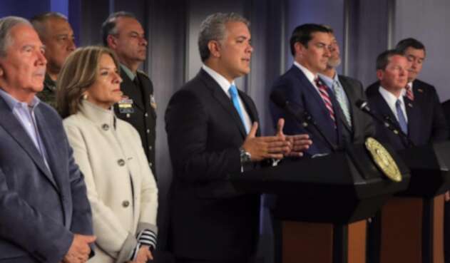 El presidente Iván Duque (cen) se reunió con el fiscal de EE.UU., Zachary Terwilliger.