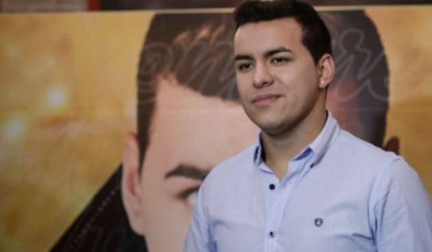 Yeison Jiménez con mucho esfuerzo logró salir de la pobreza.
