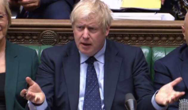 Boris Johnson pierde mayoría en la Cámara de los Comunes