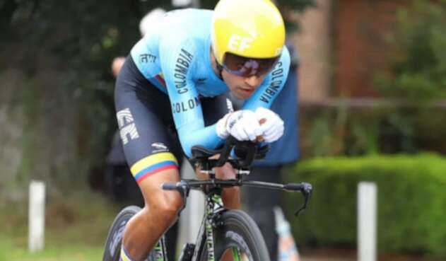 Daniel Felipe Martínez, ciclista colombiano de la Selección Colombia Manzana Postobón