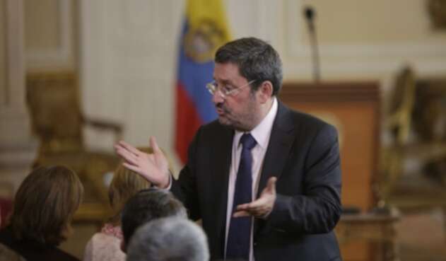 Francisco Santos Calderón Francisco Santos Calderón