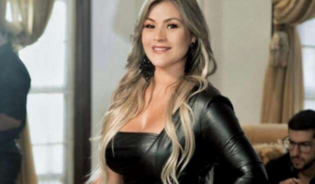 Francy, 'la voz popular de América'