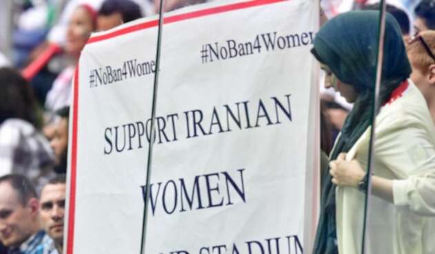 Mujeres estadios Irán