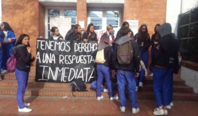 Estudiantes del colegio Palermo, en Bogotá