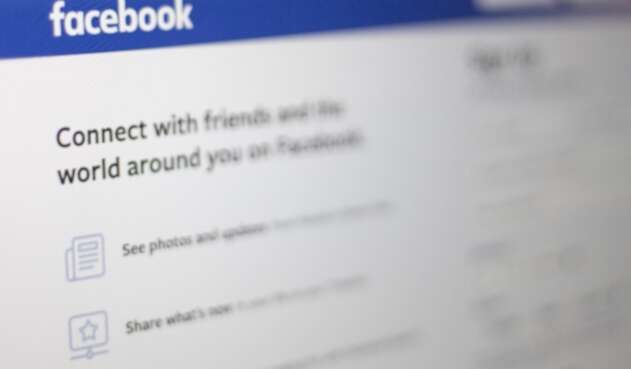 Pantalla de inicio de Facebook
