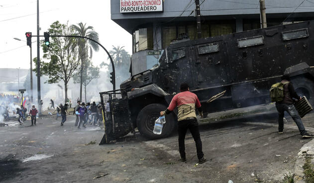 Violentas protestas en Ecuador Violentas protestas en Ecuador