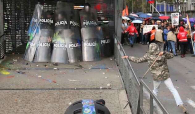Marchas estudiantes / Protesta social / Esmad