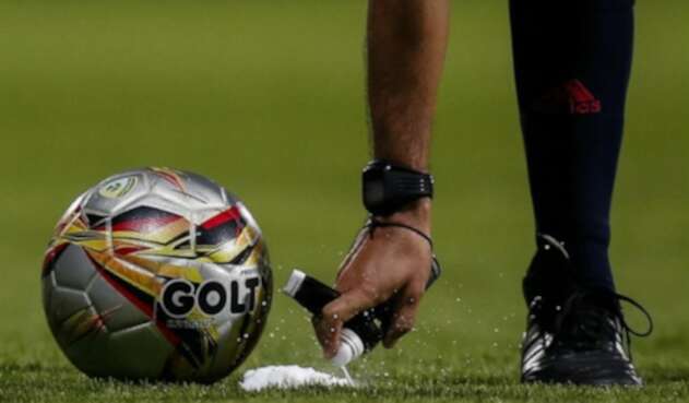 El representante de los clubes le habia pedido que no intercediera por los jugadores