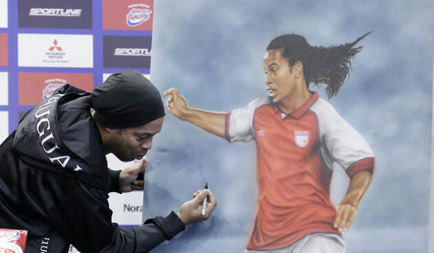 Ronaldinho en Colombia