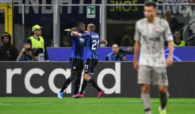 Duván Zapata celebra gol que marcó con Atalanta Duván Zapata celebra gol que marcó con Atalanta