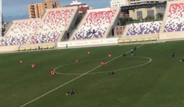 Empleados de lujo, podrían ir a paro, los futbolistas reclaman