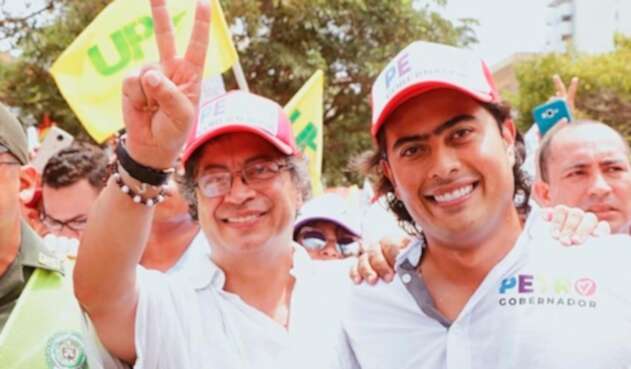 Gustavo Petro y Nicolás Petro, senador y candidato a la Gobernación del Atlántico