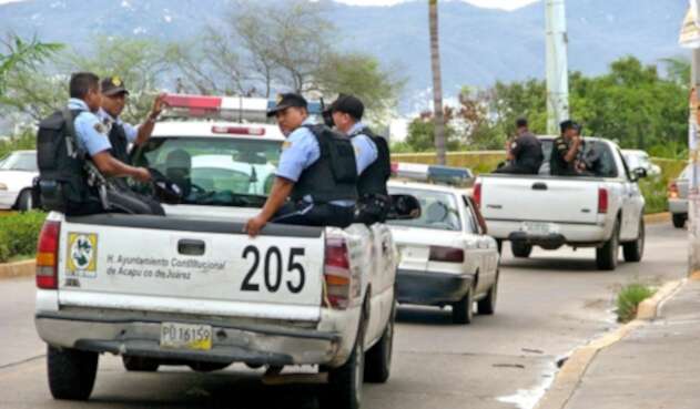 Policías