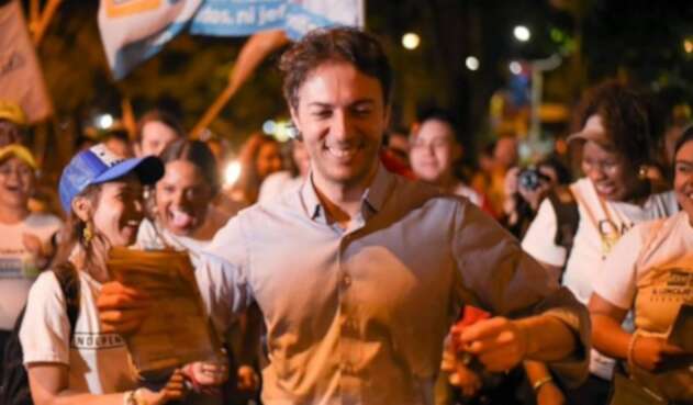 Daniel Quintero Calle, en sus eventos de campaña.