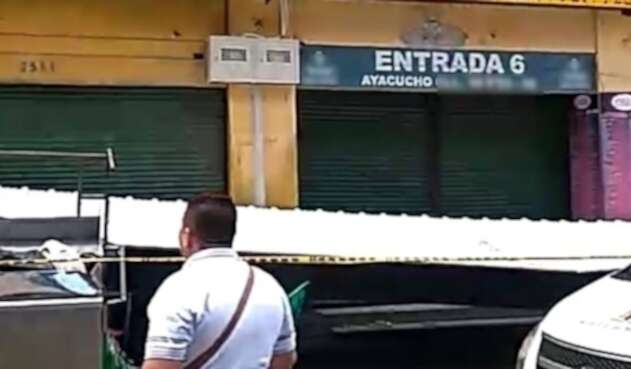 Techo caído en el centro de Medellín