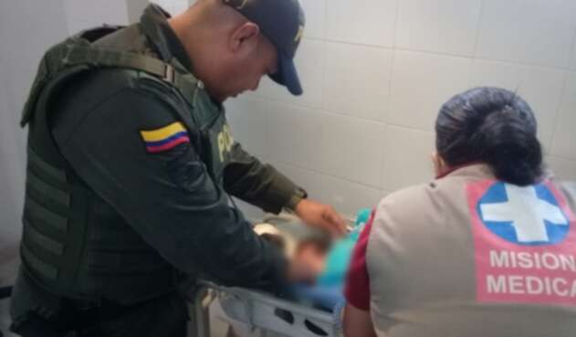 Bebé abandonado Bebé abandonado