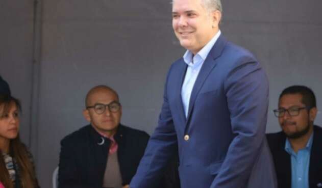 Iván Duque votando en elecciones 2019 Iván Duque votando en elecciones 2019