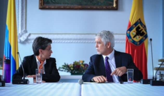 Claudia López y Enrique Peñalosa iniciaron proceso de empalme en la Alcaldía de Bogotá.