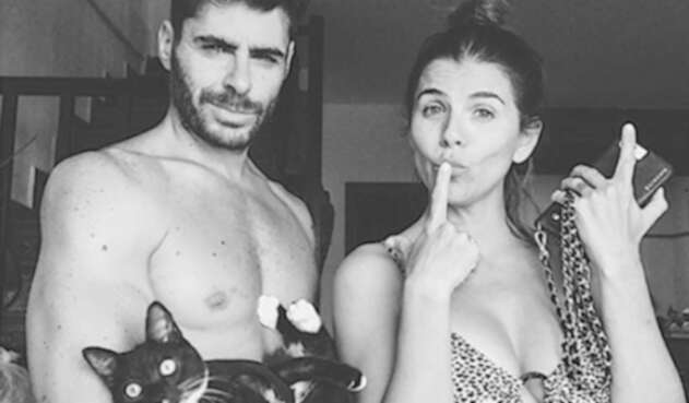 María Fernanda Yepes y novio