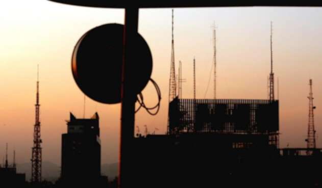 Antena de telecomunicaciones Antena de telecomunicaciones