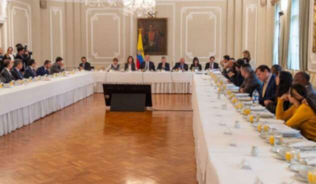 Reunión del Gobierno con el Comité del Paro Reunión del Gobierno con el Comité del Paro