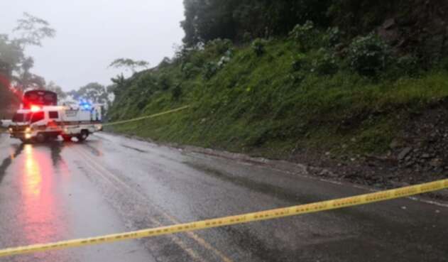 Derrumbe en la autopista Medellín-Bogotá.