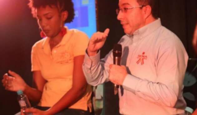 El director del Sena y su comentario sexista