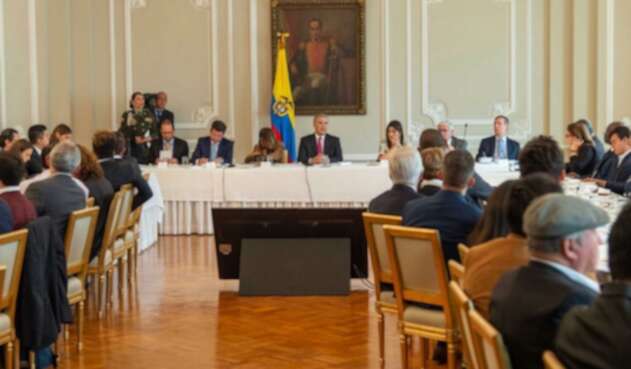 Reunión de Duque con estudiantes