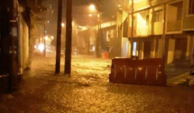 Las lluvias colapsaron las vías en la ciudad de Pasto
