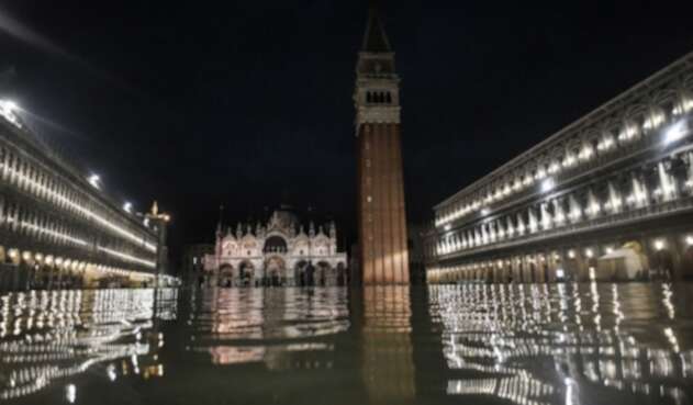 Inundación de la Plaza de San Marco en Venecia