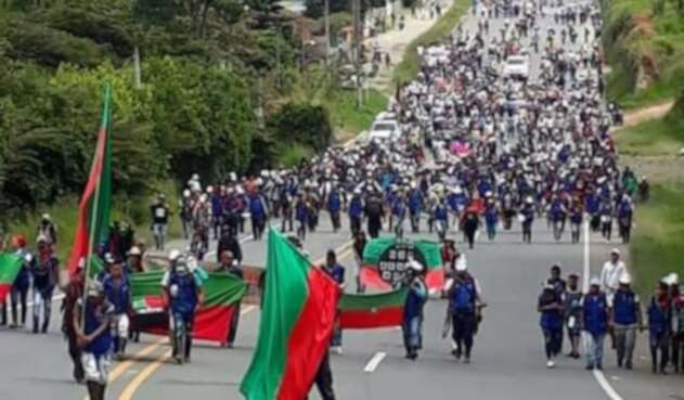 Indígenas marchan en Cauca Indígenas marchan en Cauca
