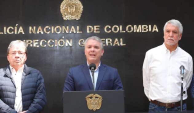 Iván Duque se pronuncia tras el toque de queda en Bogotá Iván Duque se pronuncia tras el toque de queda en Bogotá