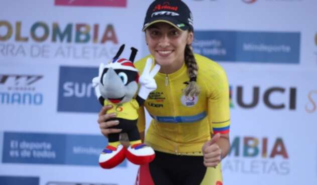 Daniela Atehortúa Daniela Atehortúa