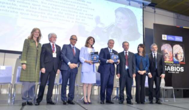 Misión de Sabios, entrega informe al gobierno nacional