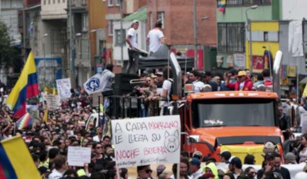 CANTO POR COLOMBIA