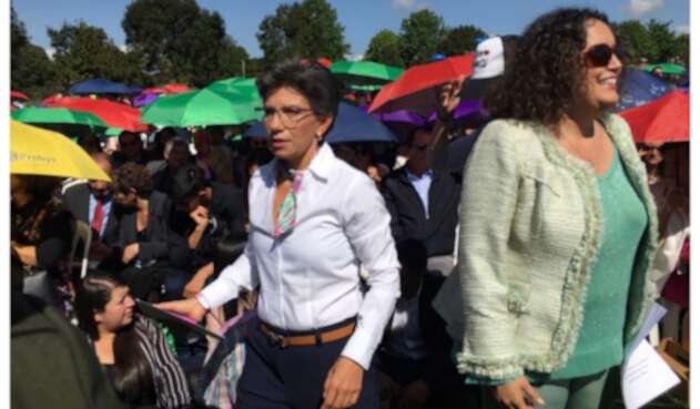 Posesión Claudia López