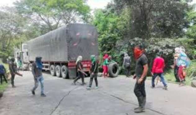 Bloqueada la vía Ocaña-Cúcuta