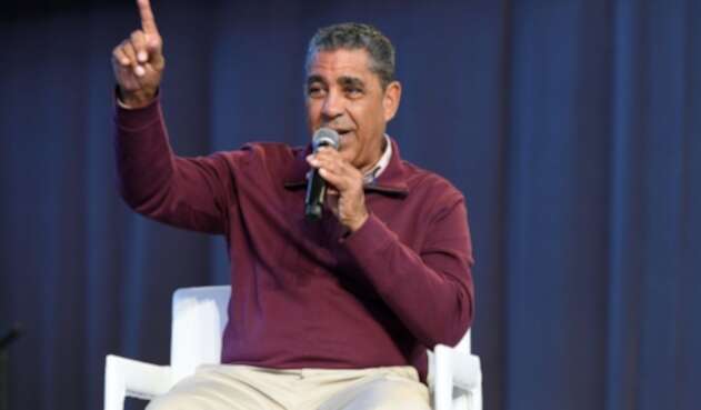 Congresista Adriano Espaillat Congresista Adriano Espaillat